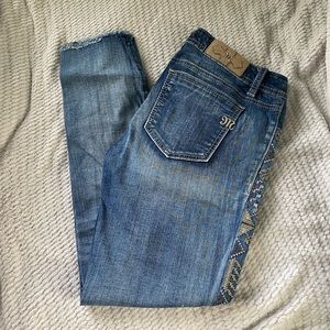 Miss Me skinny jeans